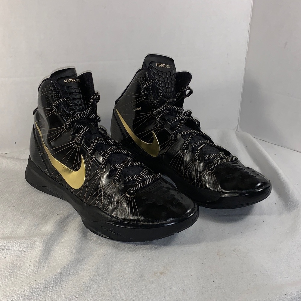 Nike Zoom Hyperdunk Elite ‘Away’ Black/Gold Basketball Sneakers